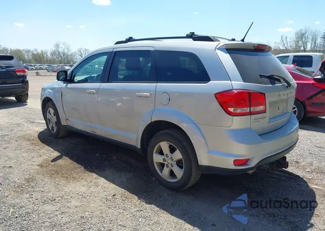 2011 Dodge Journey Mainstreet z USA, uszkodzony, nr VIN 3D4PH1FG4BT562414